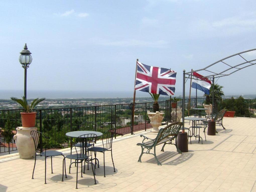 Hotel Casafort يوتْسْوولْ المظهر الخارجي الصورة