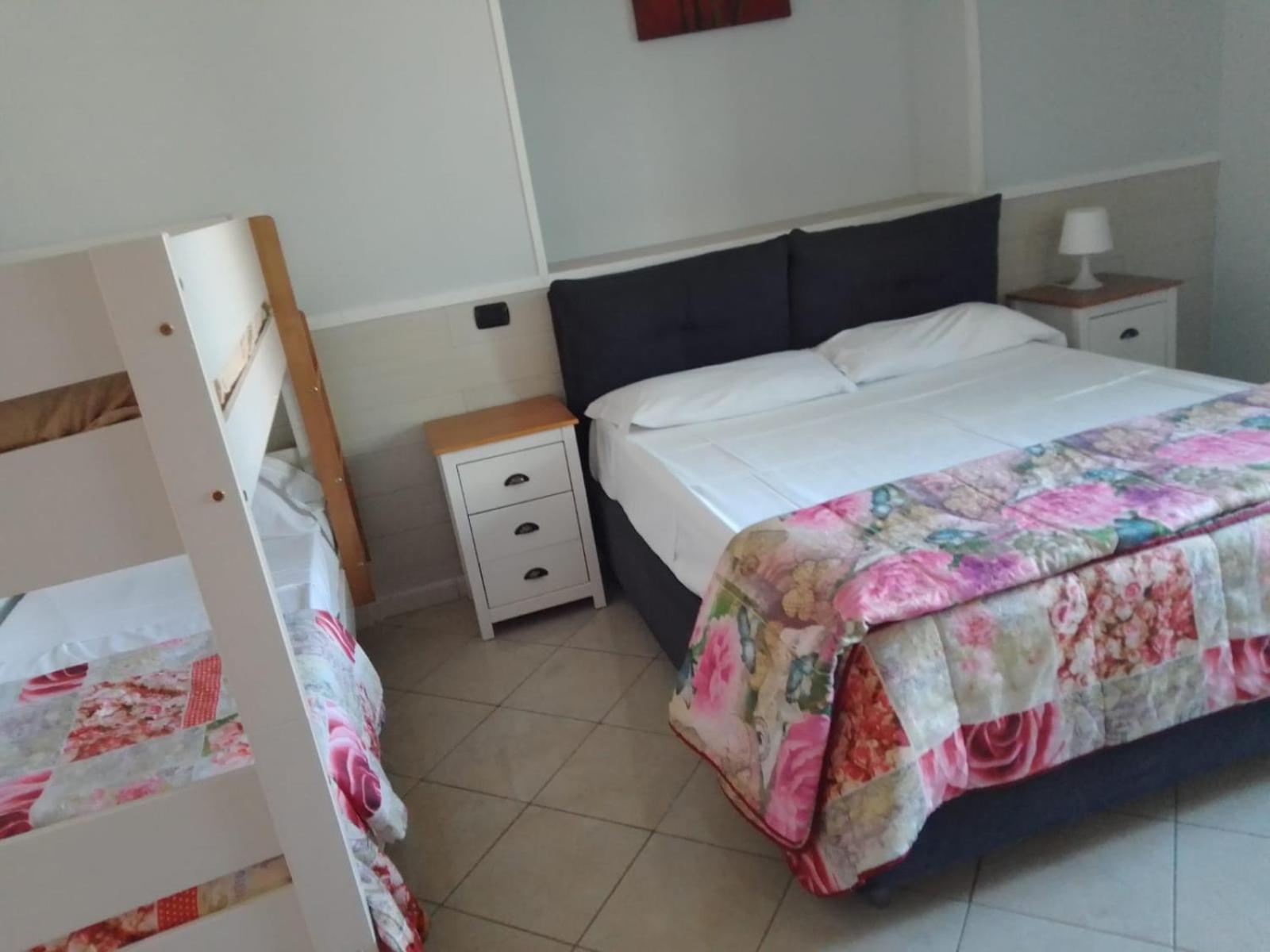Hotel Casafort يوتْسْوولْ الغرفة الصورة