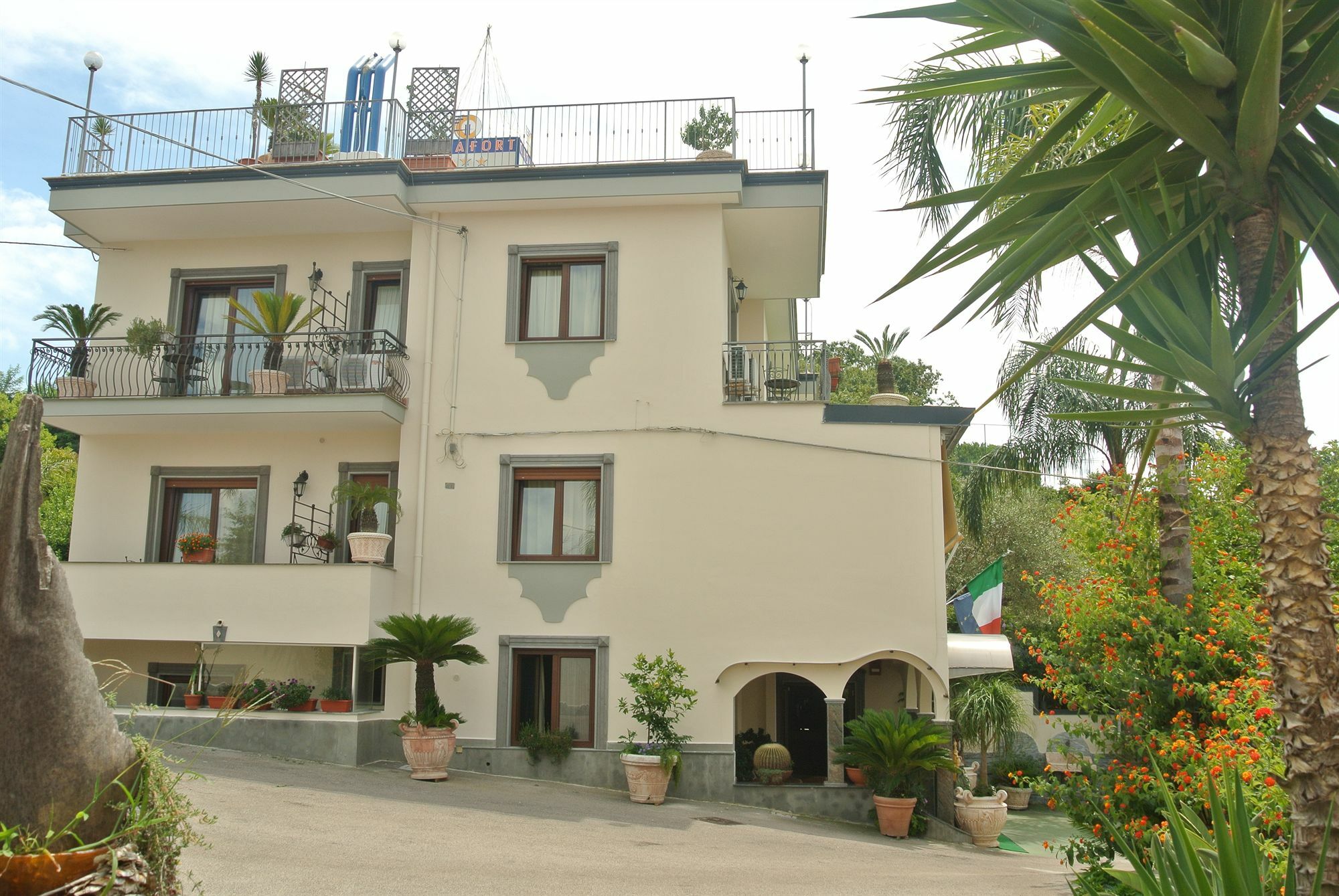 Hotel Casafort يوتْسْوولْ المظهر الخارجي الصورة